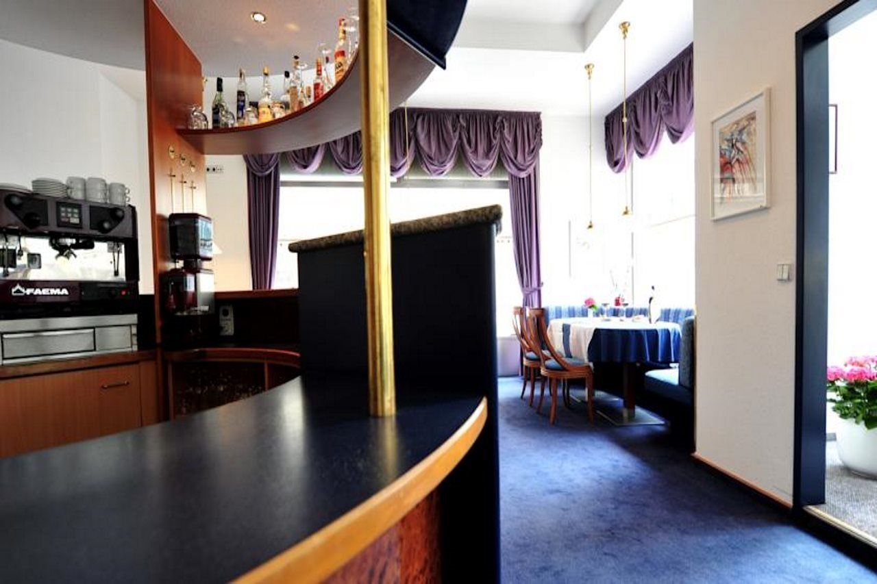 The Weekend 4* Vienne
